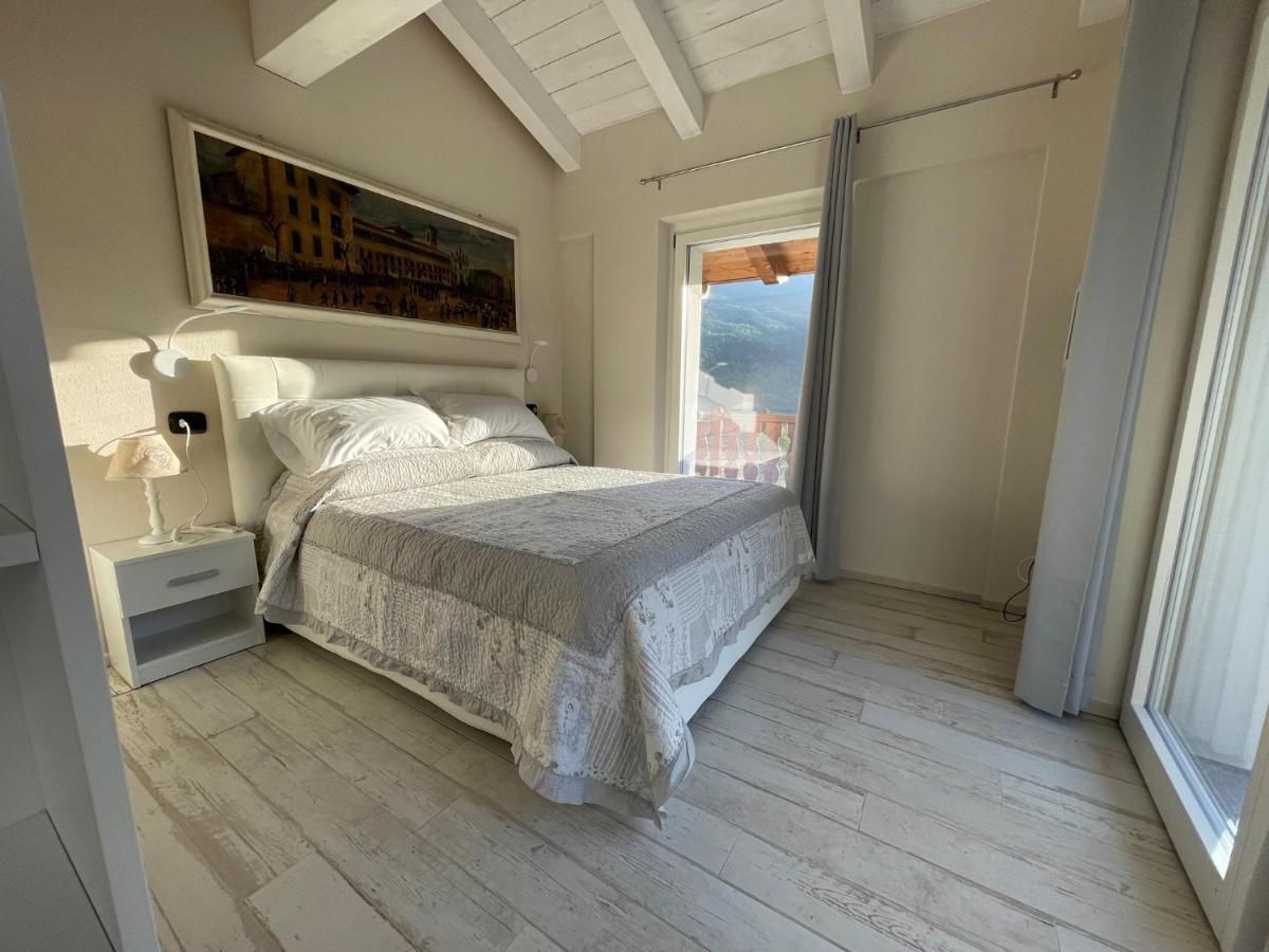 Appartamento Maison Blanche Ла Сале Екстериор снимка